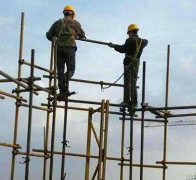 防墜器在建筑工地使用頻繁